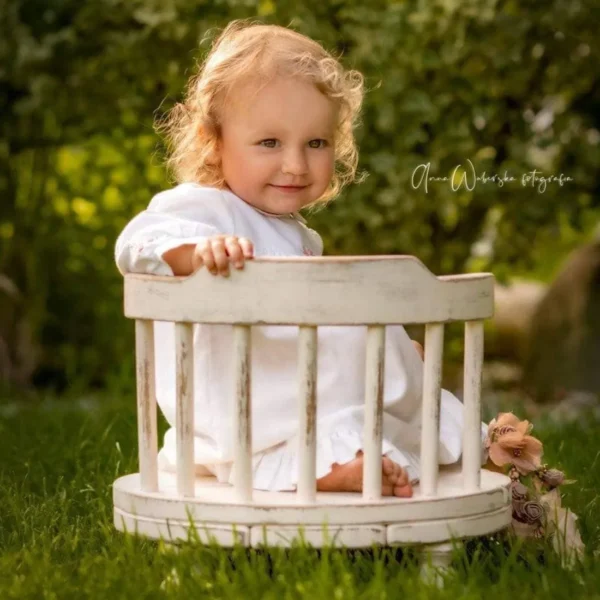 Newborn Photography Props Round Leg Wooden Chair Old-fashioned Chair Infant Shooting Accessories Baby Photo Sofa - Image 3