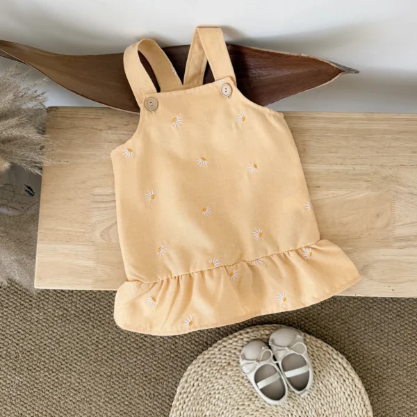 Newborn Baby Girl Clothes Summer Cool Baby Girl Suspenders Dress Cute Chrysanthemum Embroidery Strap Toddler Dress Hot Sale - Image 3
